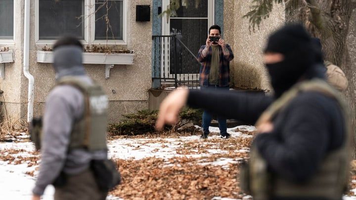 Una nueva demanda alega que el DHS rastreó e intimidó ilegalmente a observadores