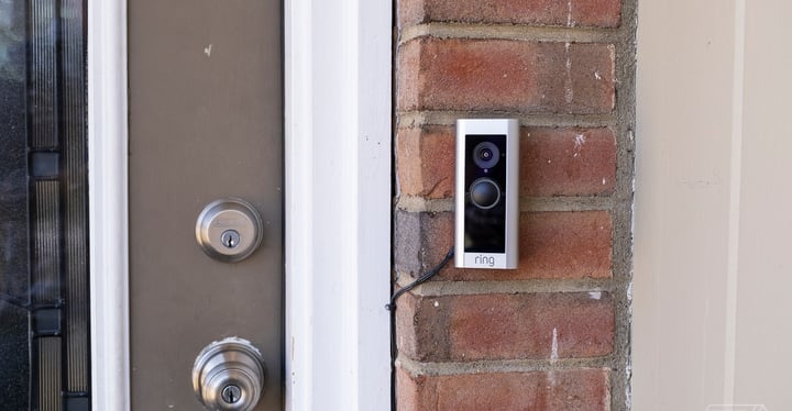 Ring de Amazon ahora funciona con Flock, empresa de videovigilancia