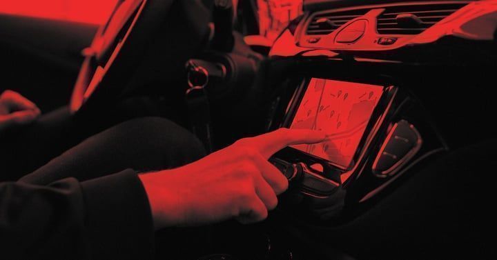 Las funciones por suscripción de los autos aumentan tu riesgo de vigilancia gubernamental, según muestran registros policiales