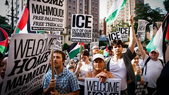 DHS investigó a más de 5,000 estudiantes manifestantes que aparecían en un sitio web de doxxing: Funcionario