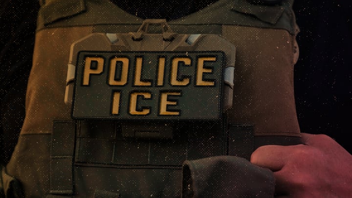 ICE acaba de comprar un bot de vigilancia para redes sociales