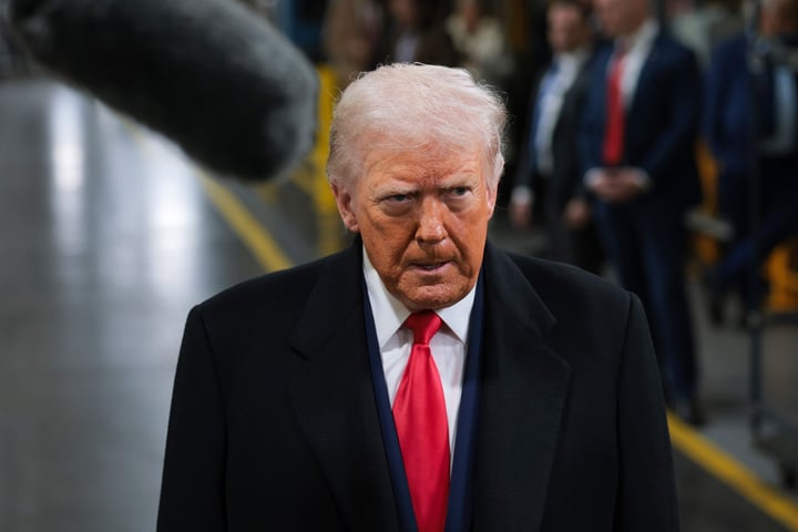 Trump amenaza con usar la Ley de Insurrección contra manifestantes en Minnesota